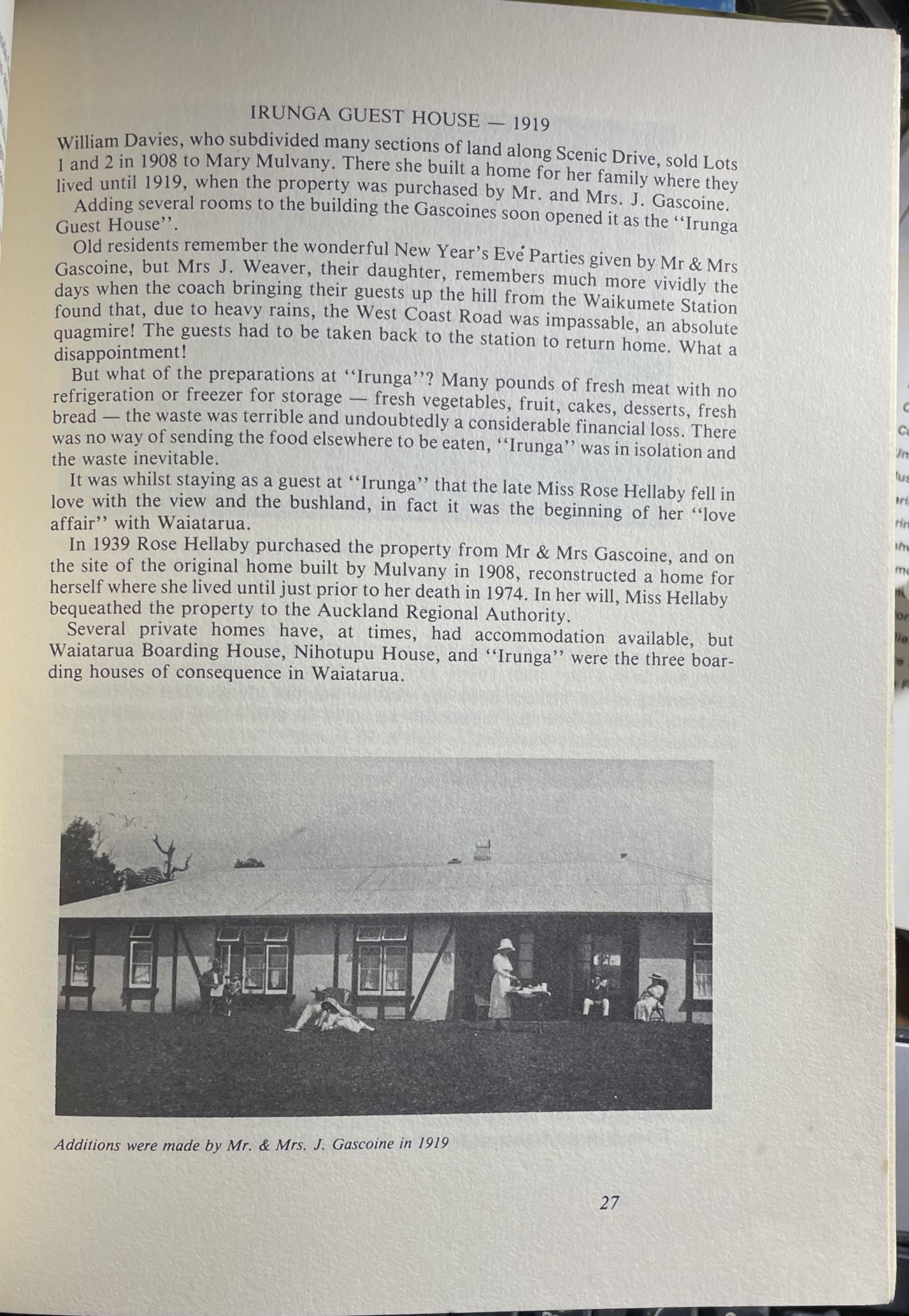 Song of Two Waters An Early History of Waiatarua by Jeanne Wade